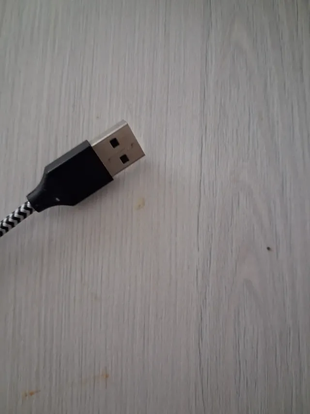 Cable USB A a USB C trenzado corto