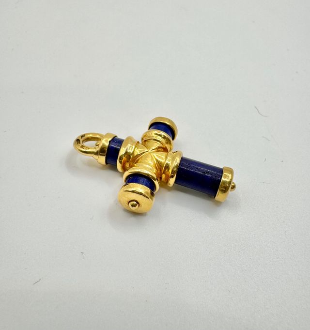 Cruz Oro 18k con Piedra Azul