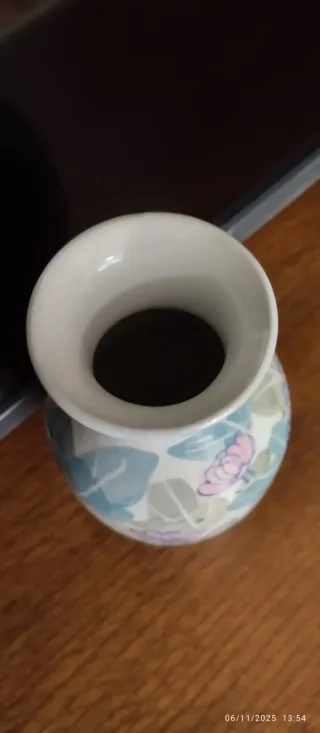 2 Jarrones de cerámica de lujo japonesas 