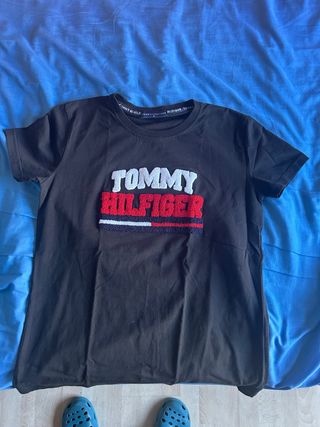 Camiseta Tommy Hilfiger Negra