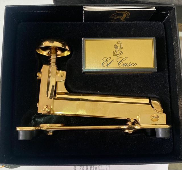 Grapadora El Casco M-15 L Dorada