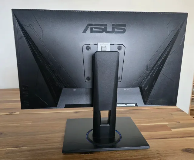 Monitor ASUS