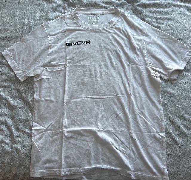 T-Shirt GIVOVA