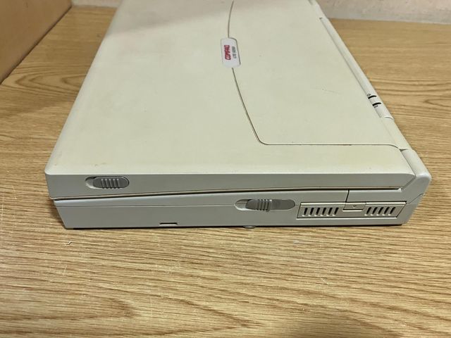 Portatil Pentium 120 Compaq LTE 5250
