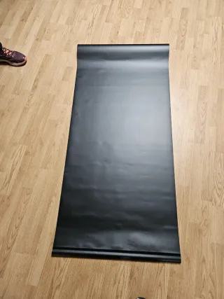 Estor enrollable opaco negro