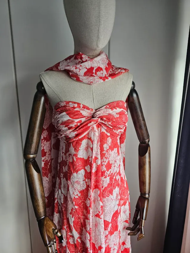 Vestido y chal Caramelo