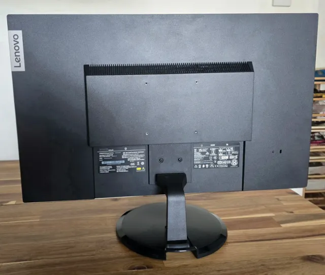 Monitor Lenovo