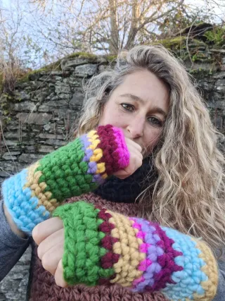 Mitones de lana hechos a mano