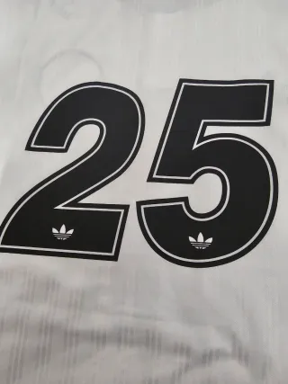 Camiseta Adidas Oasis Gira 2025