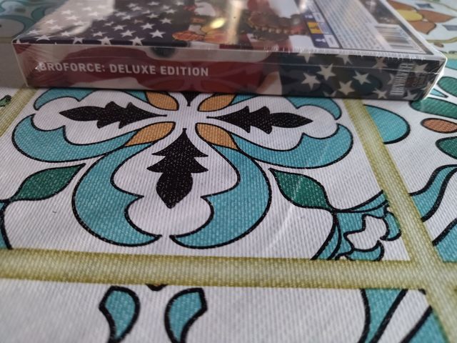 Broforce Deluxe Edition PS4 (PlayStation 4)