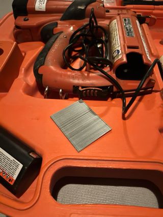 Clavadora Paslode IM50 F18