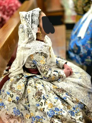 Traje de Fallera completo + cancán