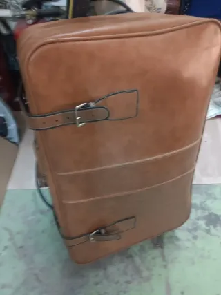 Maleta de piel vintage