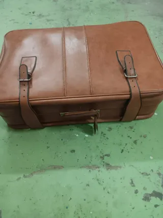 Maleta de piel vintage