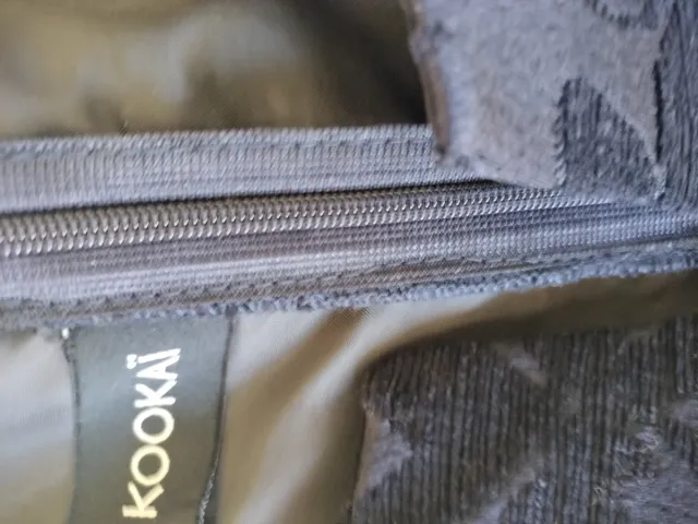 Elegante vestido azul marino floral