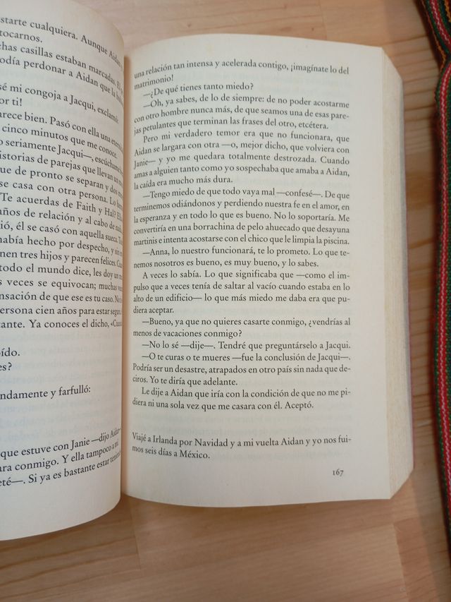 ¿Hay alguien ahí fuera? (Hermanas Walsh 4) (Spa...