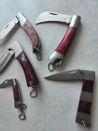 Collezione 7 coltelli tascabili