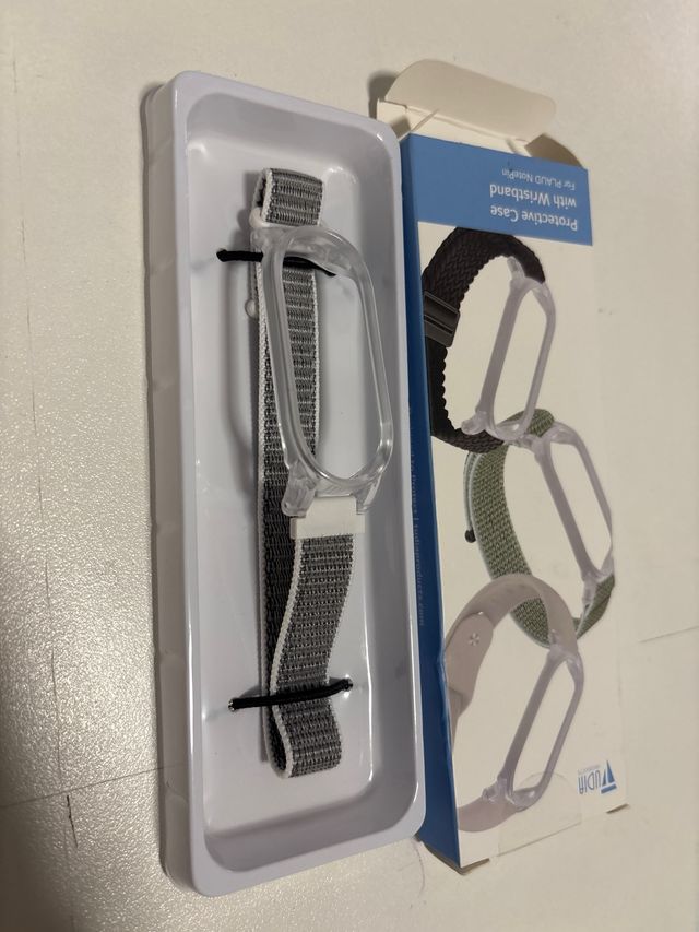 funda de pc a presion con correa