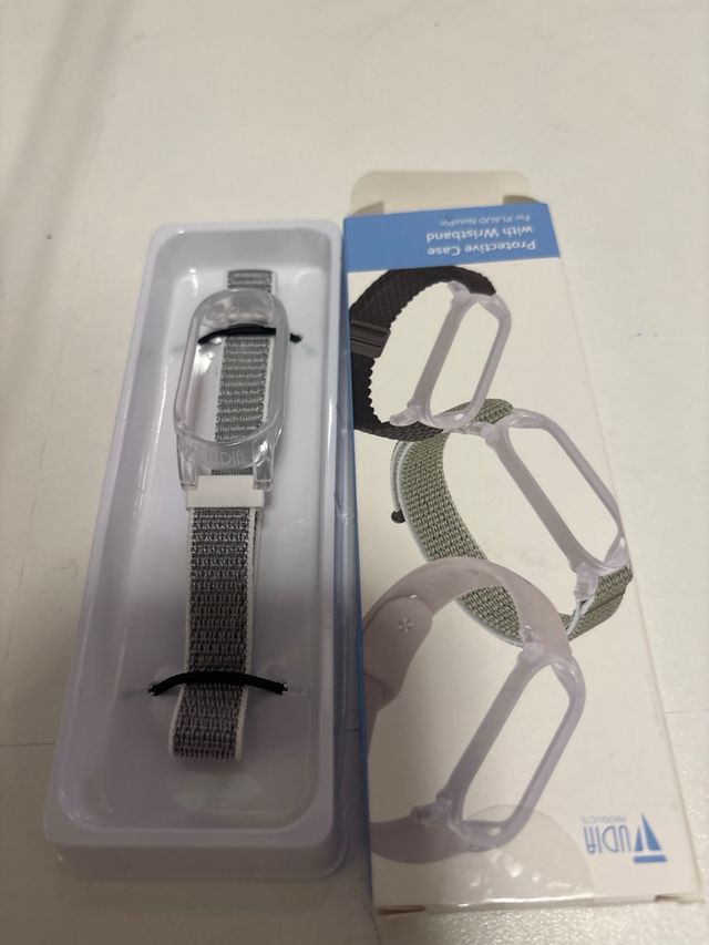 funda de pc a presion con correa