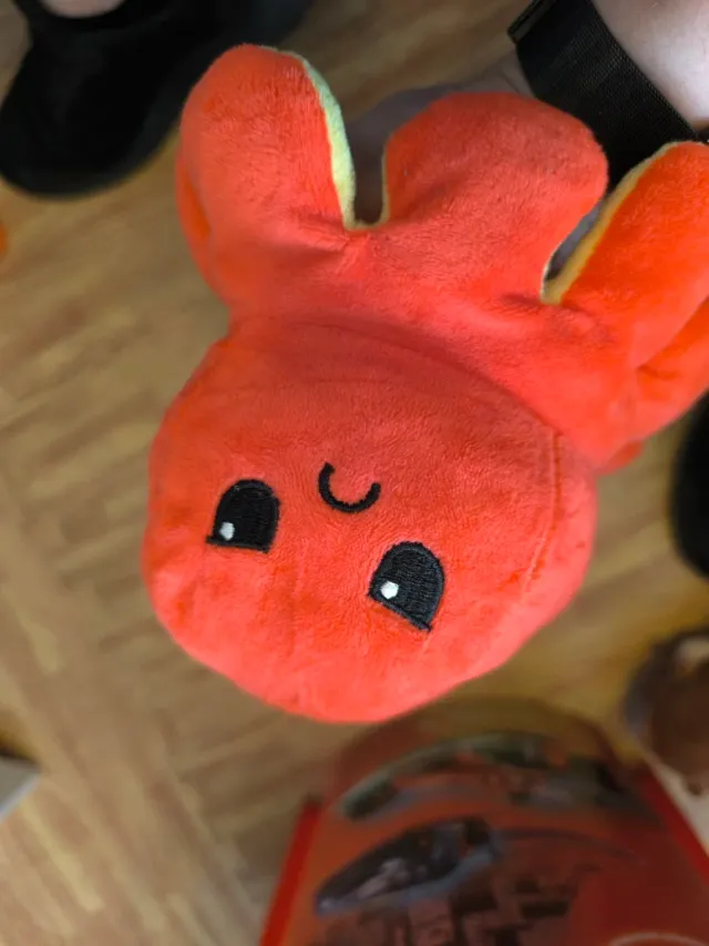 Peluche Pulpo Reversible Amarillo y rojo