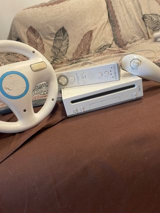 Nintendo Wii Consola + Volante + Mandos