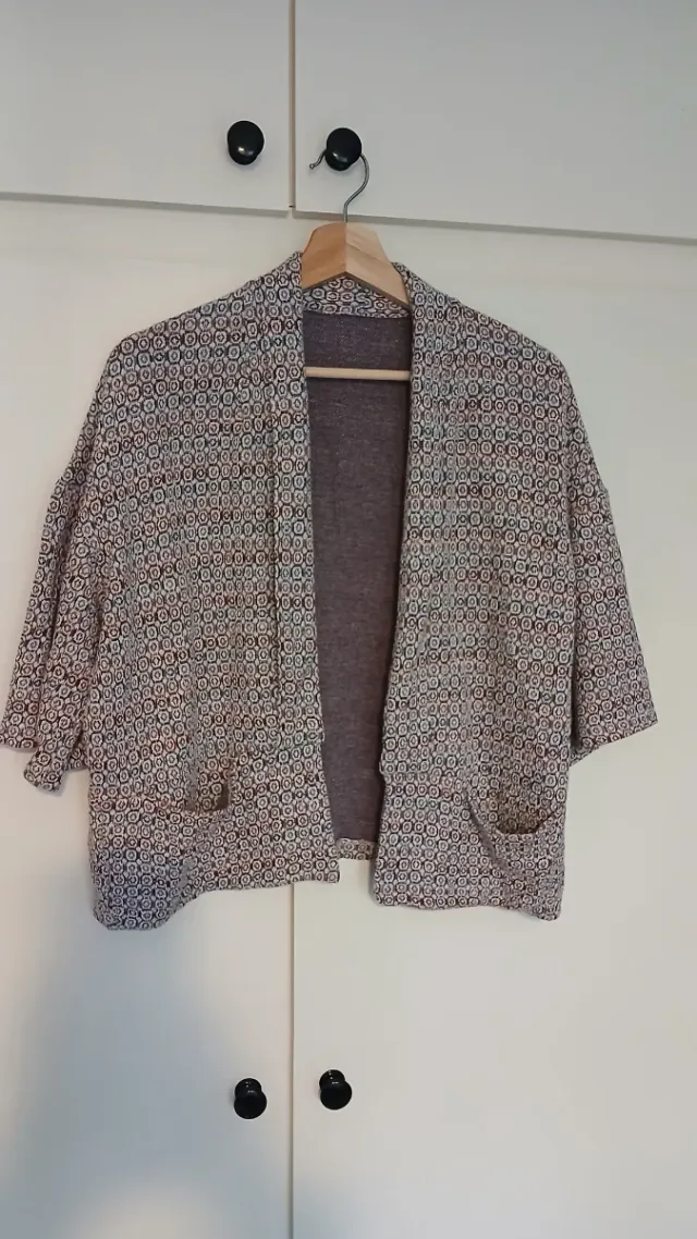 Chaqueta entretiempo estampada