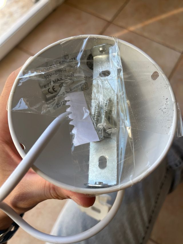 Lámpara colgante balón blanca