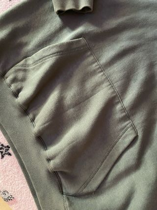 Sudadera con capucha verde