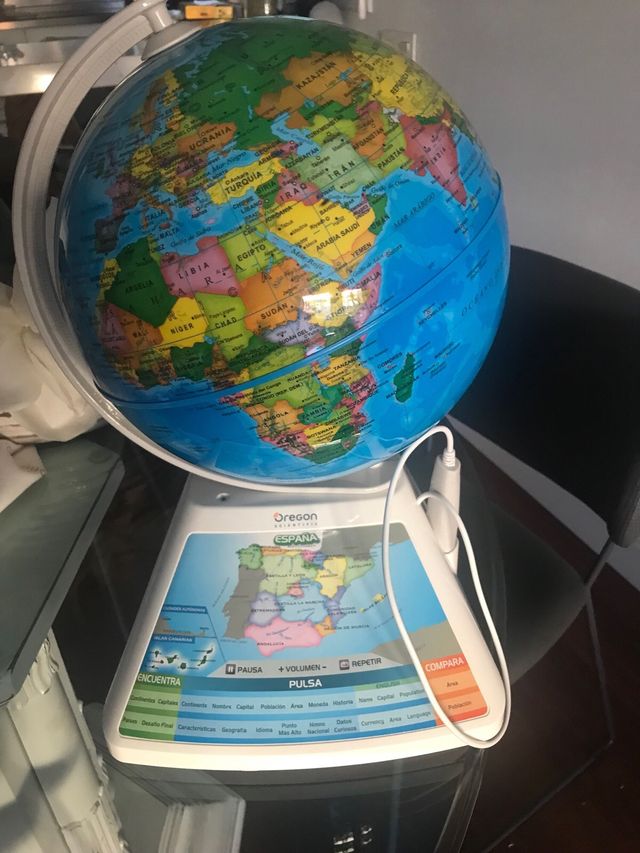 Globo terráqueo educativo Oregon Scientific