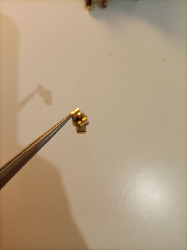 Pendientes oro 18kl azabache finos y  elegantes.