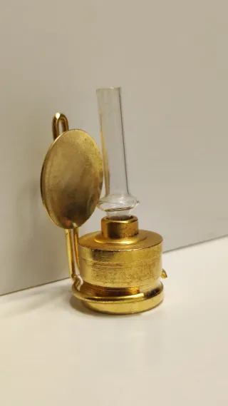 Lampada olio mignon ottone vintage