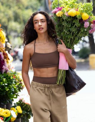 Top deportivo Bershka Marrón