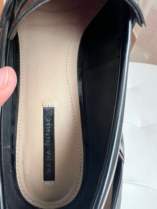 Zapatos Zara Talla 38 Negro Charol
