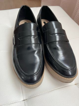 Zapatos Zara Talla 38 Negro Charol