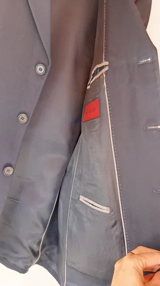 Americana sastrería azul marino