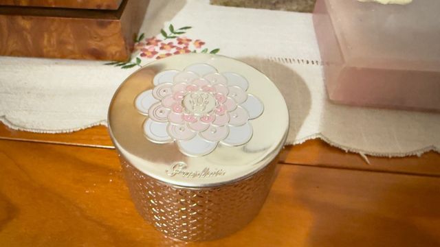 Guerlain Météorites perles de poudre