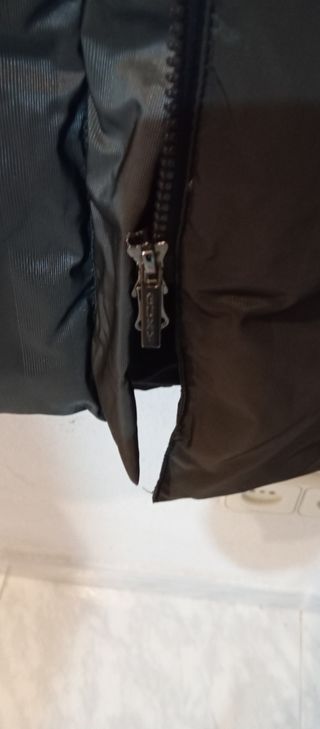 Abrigo  plumas GUXY negro