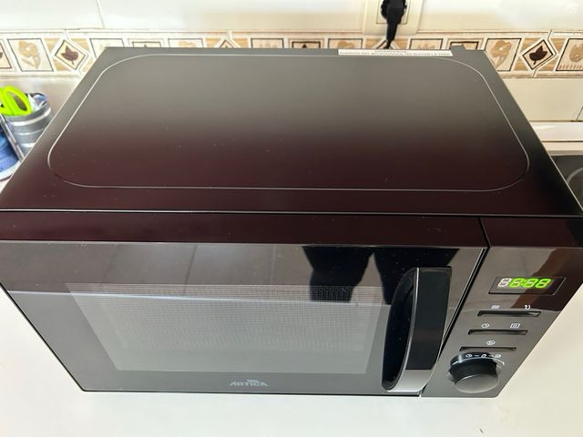 Horno Microondas 20L ARTICA