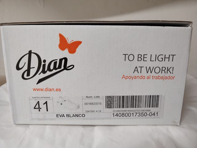 Zuecos Dian Blancos Talla 41