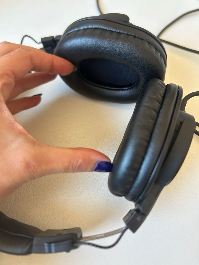 Audífonos Audio-Technica Negros