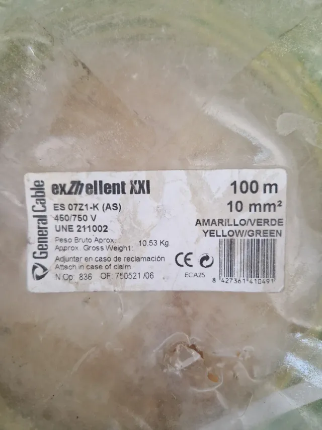 Cable eléctrico nuevo