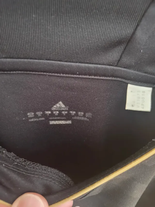 Camiseta Real Madrid Adidas 2011/12 Negra Dorada