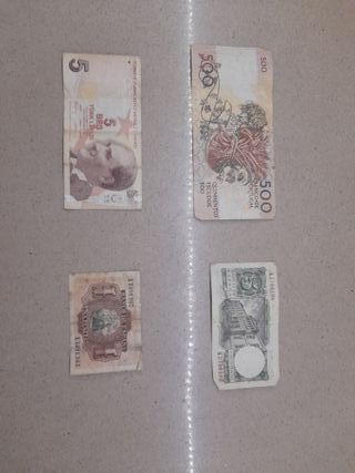 Lote de Billetes: 5 Pesetas, 500 Escudos, 5 Liras
