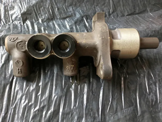 Bomba de Freno BMW E36 320i