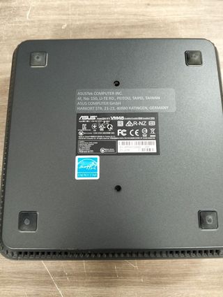 Mini PC ASUS VivoMini VM45 4/64GB SSD Win10