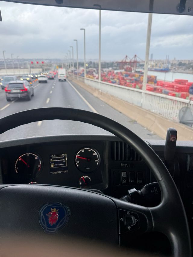 Scania G400 Camión trailer