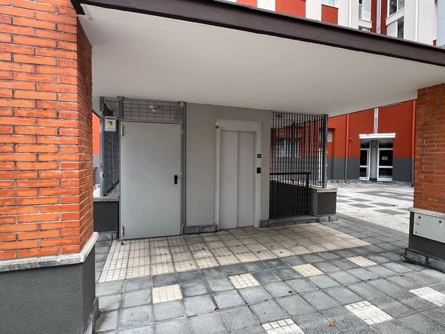 Garaje cerrado en el Barrio del Antiguo Donostia. 