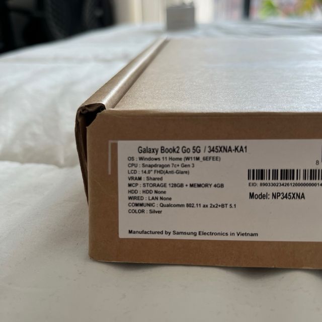 Samsung Galaxy Book2 Go 5G Plata