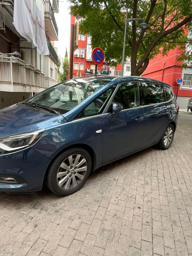 Opel Zafira Tourer 2017