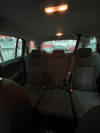 Opel Zafira Tourer 2017